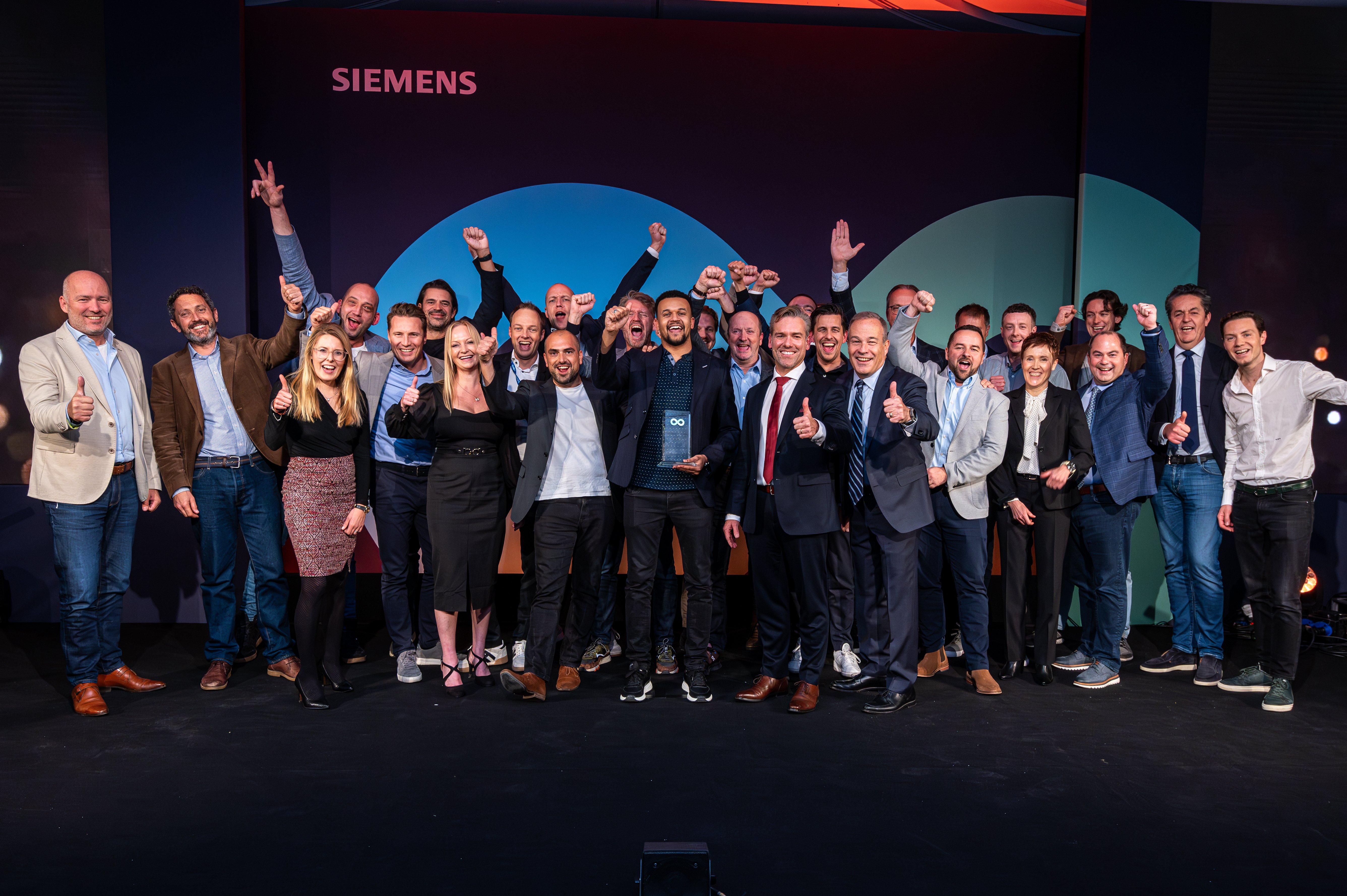 Emixa Glänzen Sie auf Siemens EMEA Partner Summit 2024